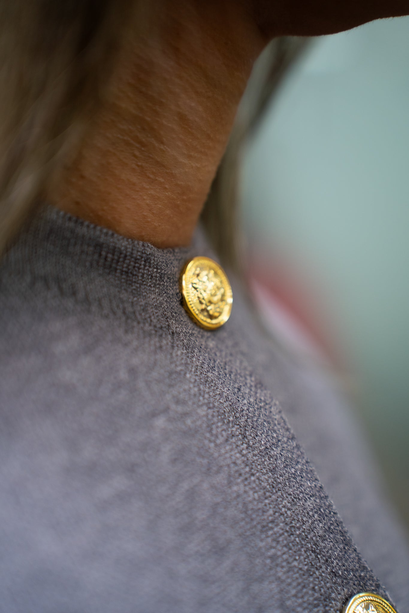 Casaqueto em Tricot Cinza Escuro