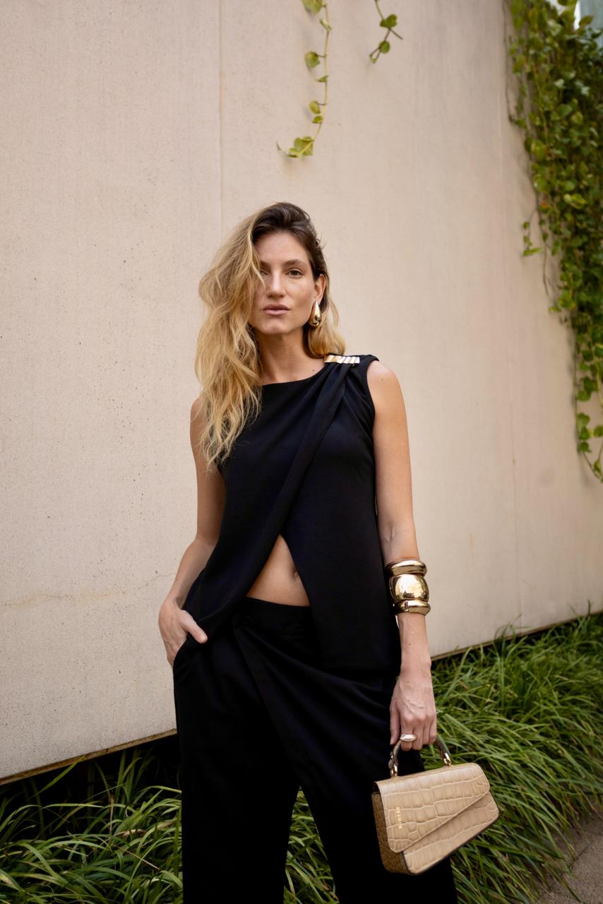 Blusa de Sobreposição em Malha